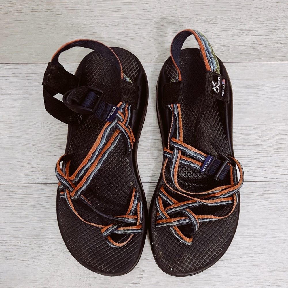 Special National Park Edition Chacos (Size 9)
